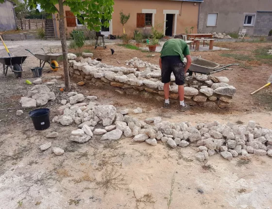 Réalisation d’un mur en pierres